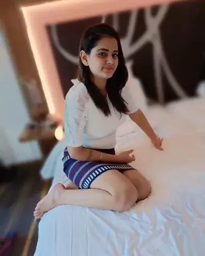 Escort Service In Etmadpur